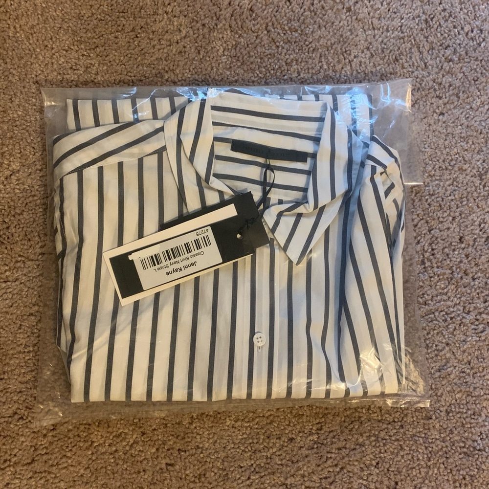 BRAND NEW!! Jenni Kayne Classic Shirt in Navy Stripe!!